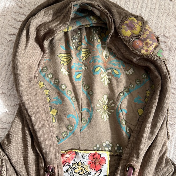 Lacey J sweatshirt hoodie hand crafted unique design Size Medium - Picture 7 of 16